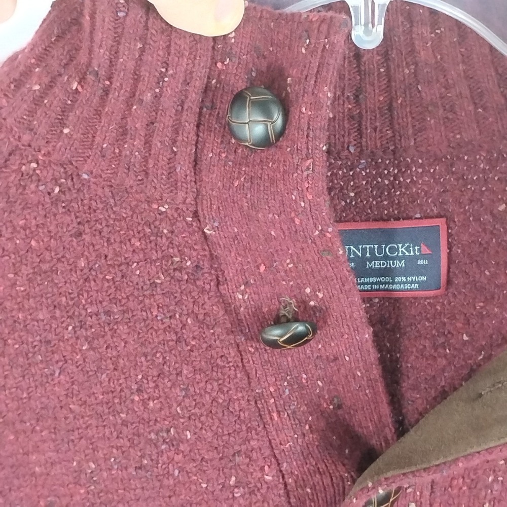 UNTUCKit Gordonne Lambswool Sweater Men's Medium M Henley Maroon Regular Donegal - Picture 8 of 13